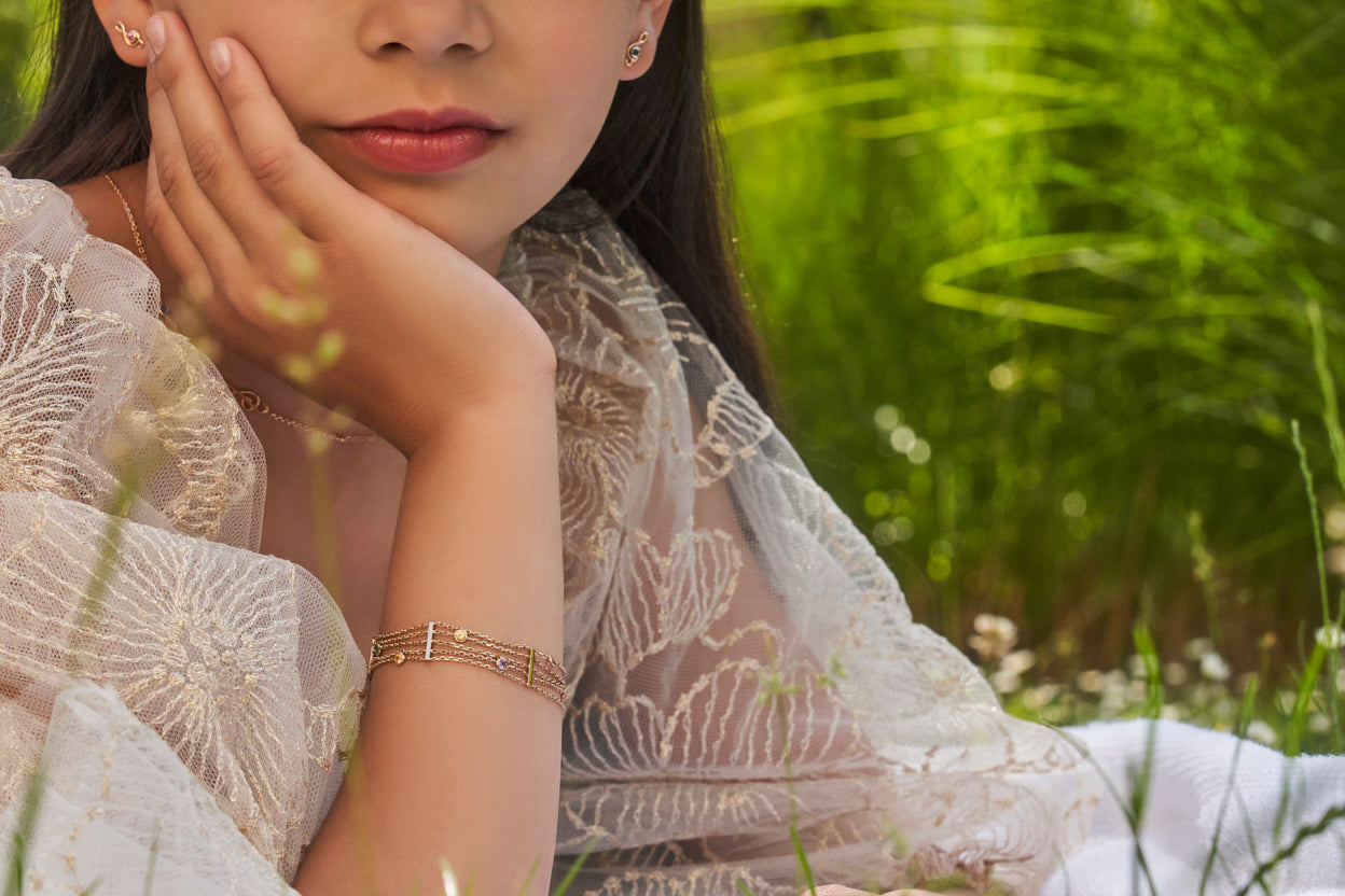 Melody Bracelet - 750/1000 pink gold, emerald, and sapphires